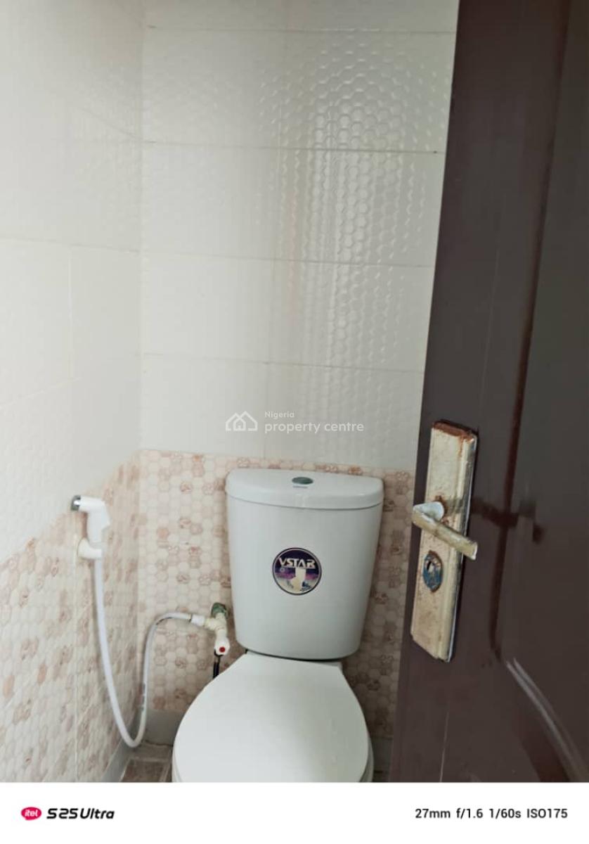 2 Bedroom Flat, Atlantic View Estate, Alpha Beach Road, Lekki, Lagos, Flat / Apartment for Rent