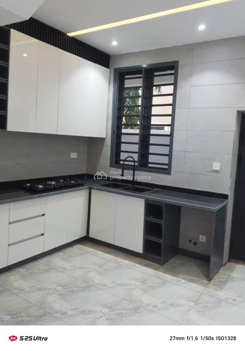 3 Bedroom Terraced Duplex, Atlantic View Estate, Alpha Beach Road, Lekki, Lagos, Terraced Duplex for Sale