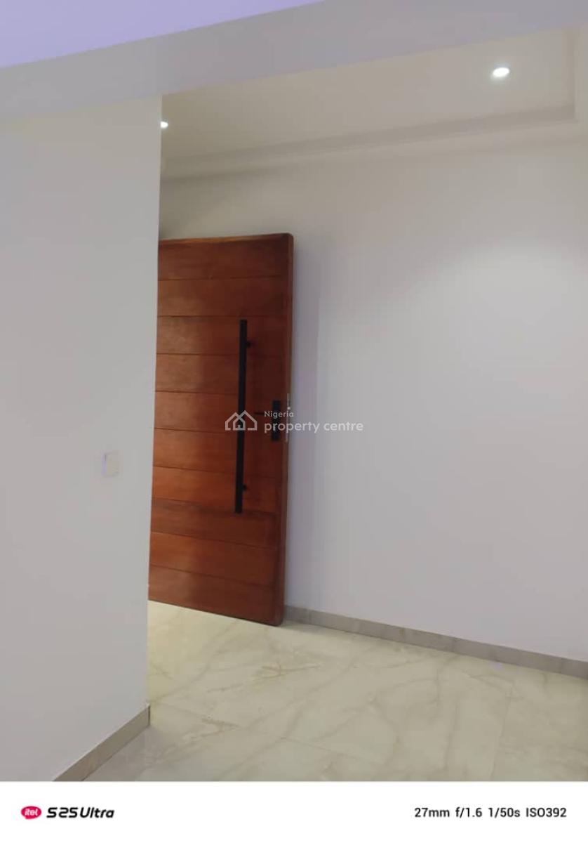 3 Bedroom Terraced Duplex, Atlantic View Estate, Alpha Beach Road, Lekki, Lagos, Terraced Duplex for Sale