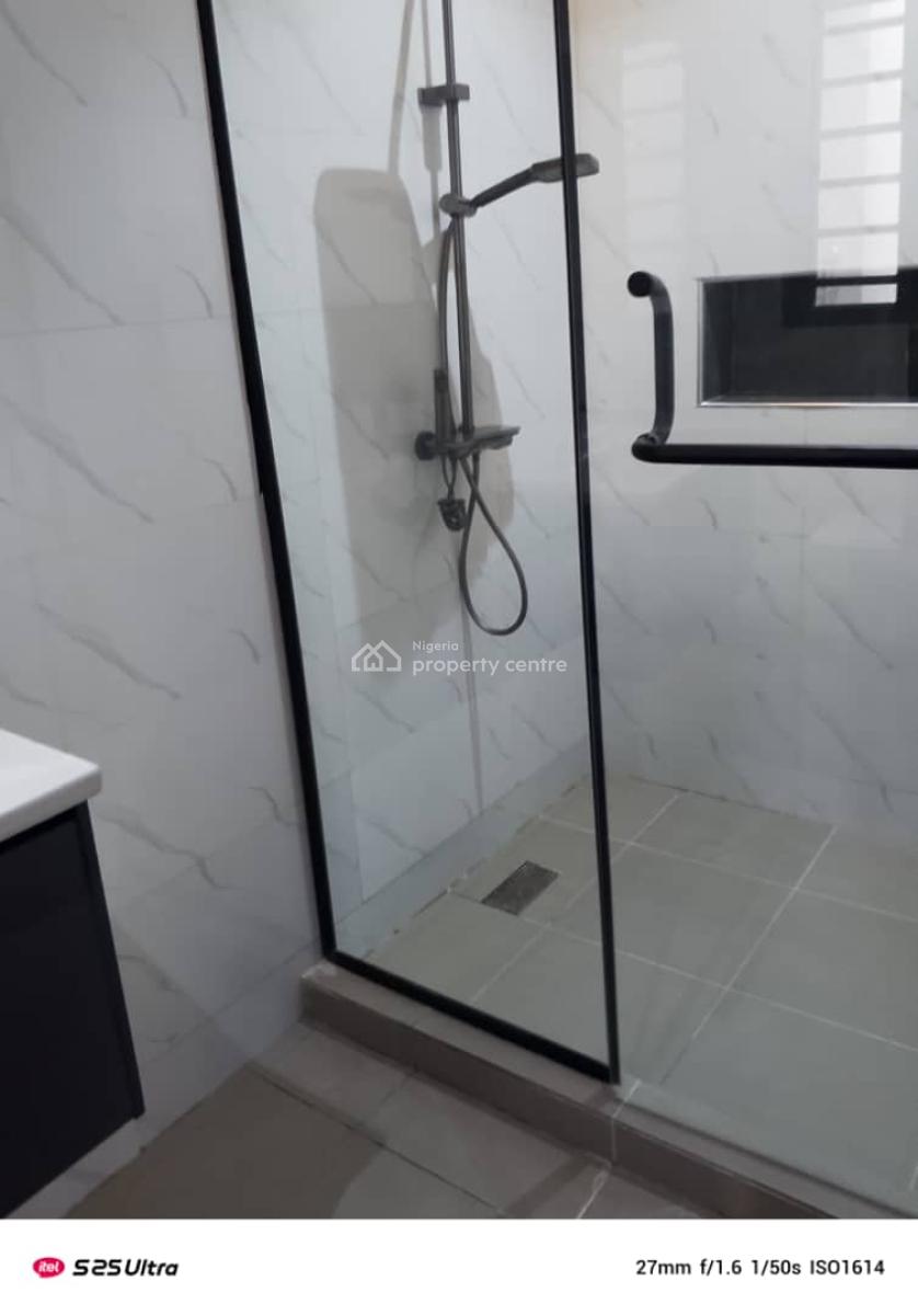 3 Bedroom Terraced Duplex, Atlantic View Estate, Alpha Beach Road, Lekki, Lagos, Terraced Duplex for Sale