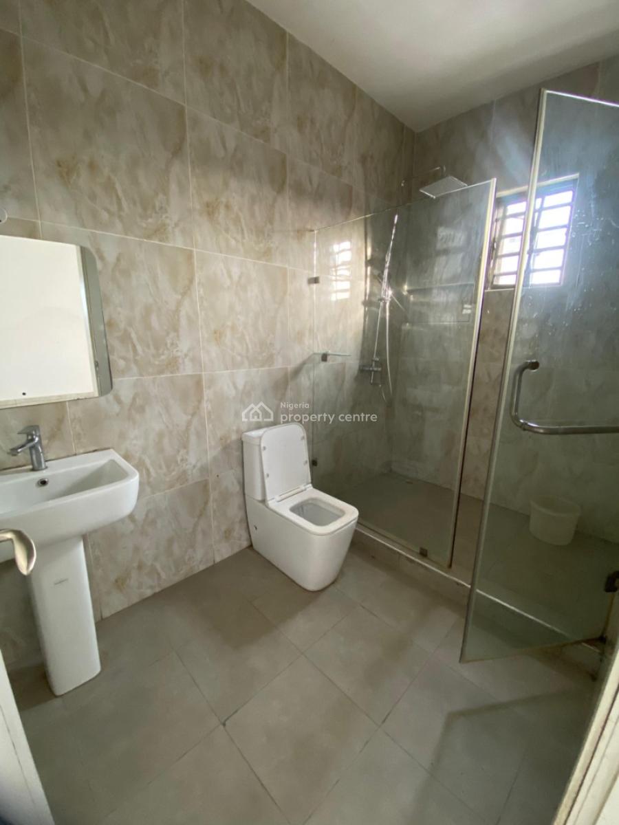 Nicely Finished Serviced 4 Bedroom Terrace with a Room Bq, Lekki Phase 1, Lekki, Lagos, Terraced Duplex for Rent