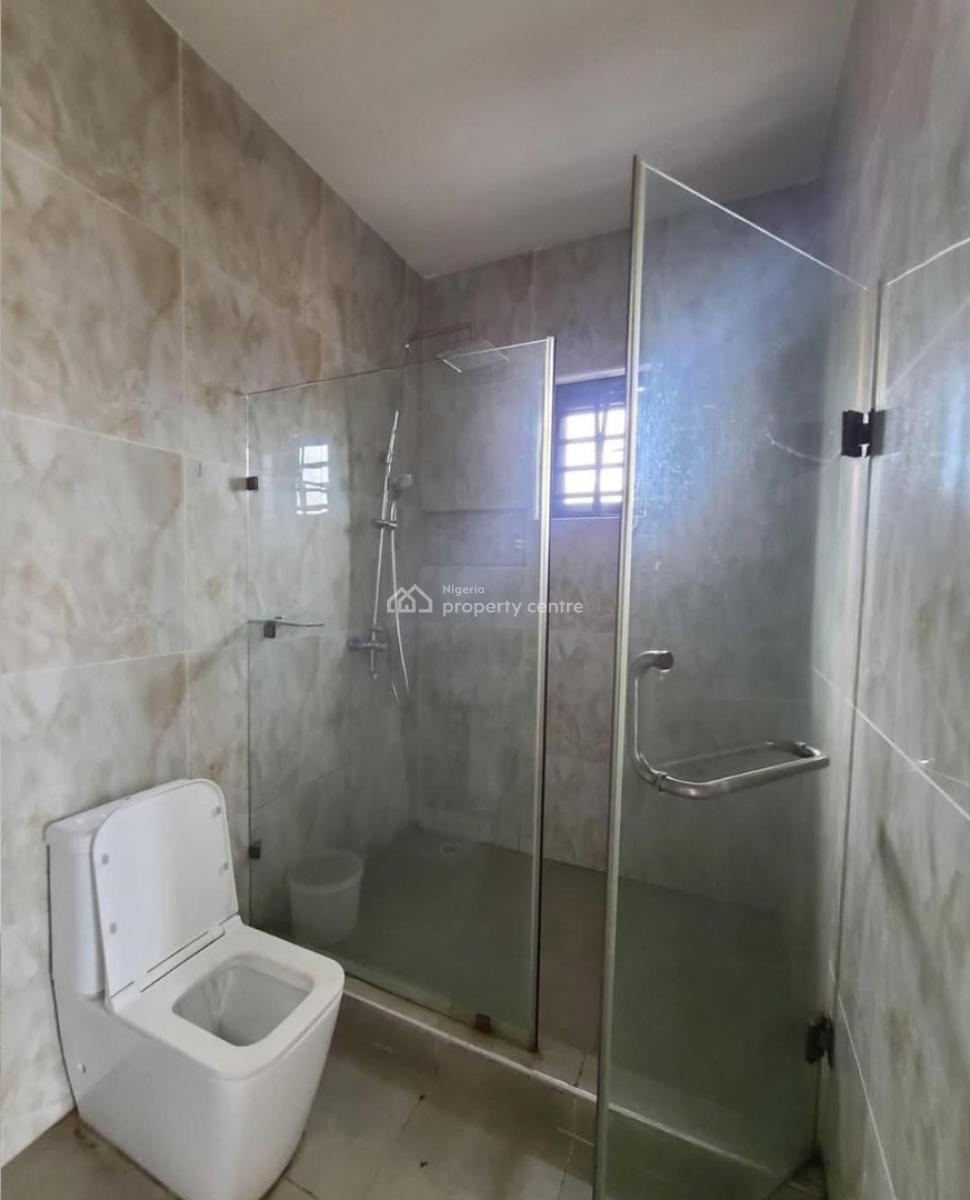 Nicely Finished Serviced 4 Bedroom Terrace with a Room Bq, Lekki Phase 1, Lekki, Lagos, Terraced Duplex for Rent