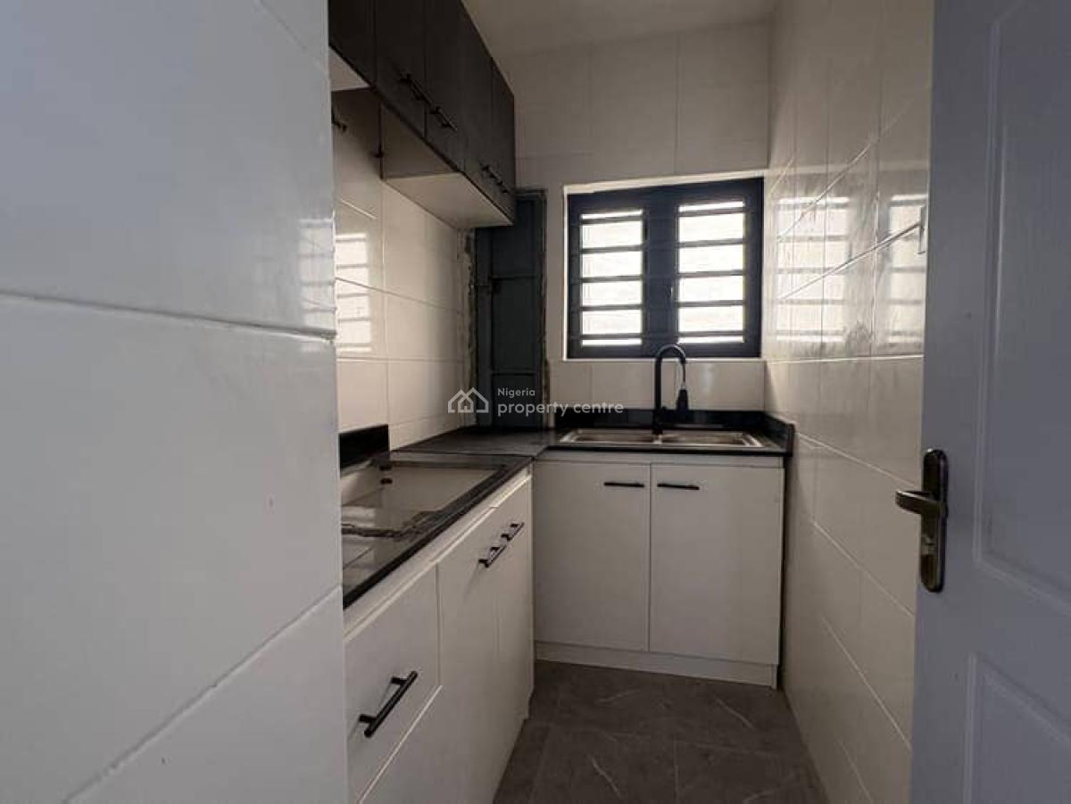 Luxury 1bedroom, Ologolo, Lekki, Lagos, Mini Flat (room and Parlour) for Sale