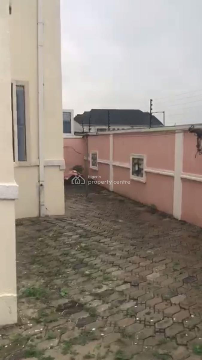 Luxury 3 Bedrooms Apartment with Excellent Facility, Thera Annex, Road 4, Sangotedo, Ajah, Lagos, Flat / Apartment for Rent