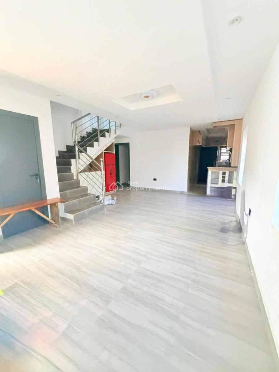 Newly Built 3 Bedroom Apartments in a Secure Environment, Maryland, Lagos, Flat / Apartment for Sale