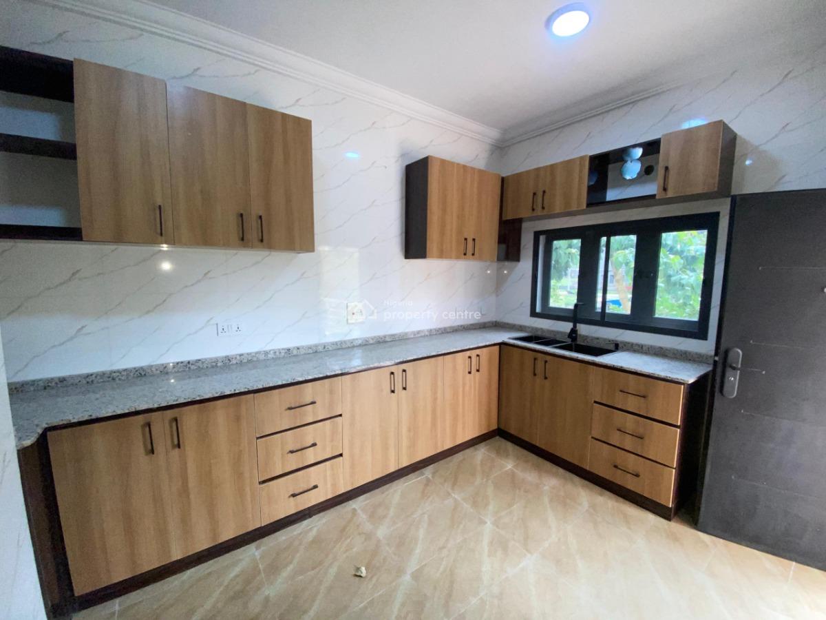 Newly-built 3 Bedroom Apartment with a Room Bq, Katampe (main), Katampe, Abuja, Flat / Apartment for Rent