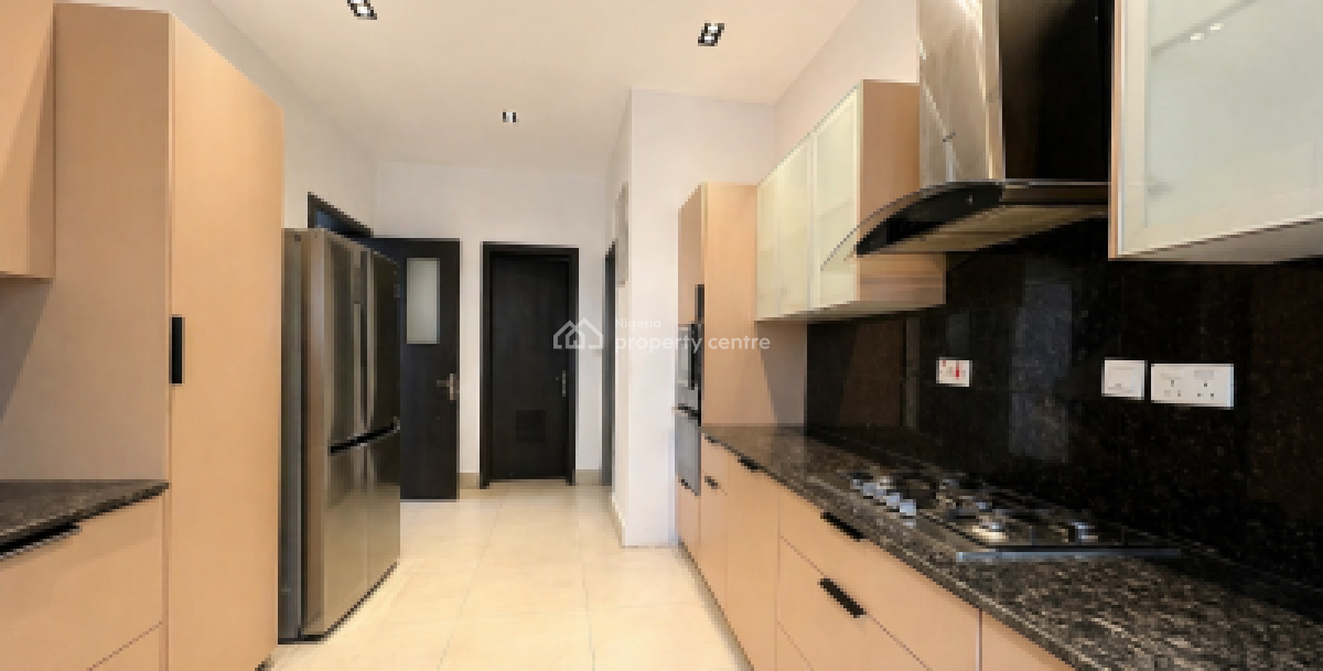 Serviced 3 Bedroom Apartment, Gym, Pool, Office Space & Bq, Perez Drive, Lekki Phase 1, Lekki, Lagos, Flat / Apartment for Rent