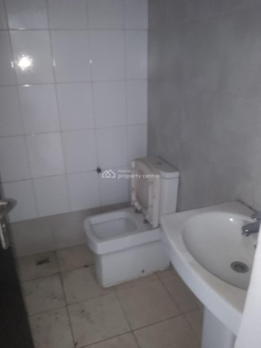 7 Bedroom Detached Duplex & 2 Room Bw, Ikeja Gra, Ikeja, Lagos, Detached Duplex for Rent