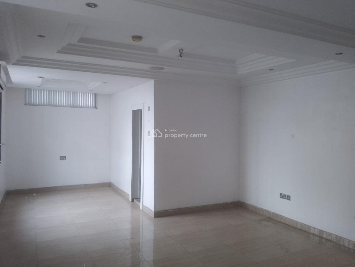 7 Bedroom Detached Duplex & 2 Room Bw, Ikeja Gra, Ikeja, Lagos, Detached Duplex for Rent