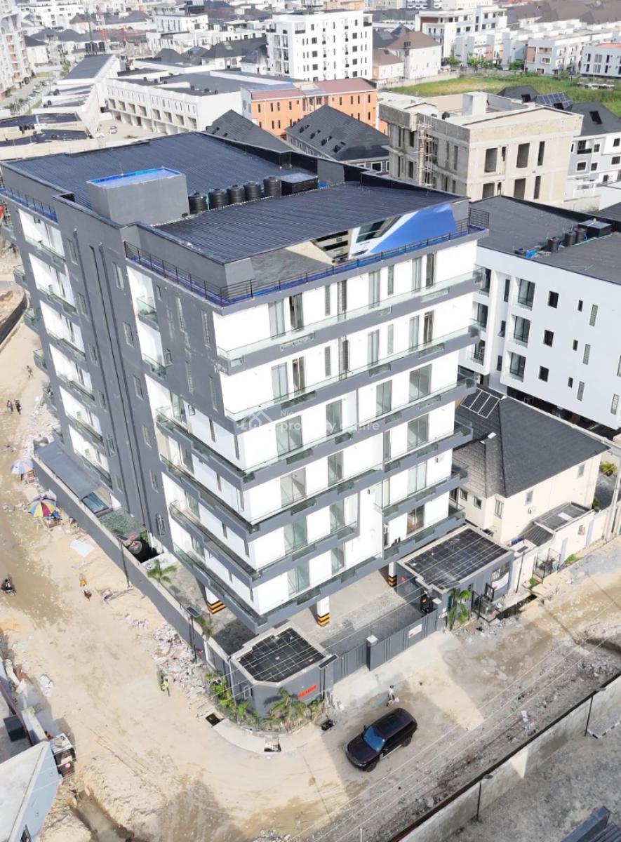 Spacious,3 Bedroom Apartment with Elevator, Gym & S/pool, Lekki Phase 1, Lekki, Lagos, Block of Flats for Sale