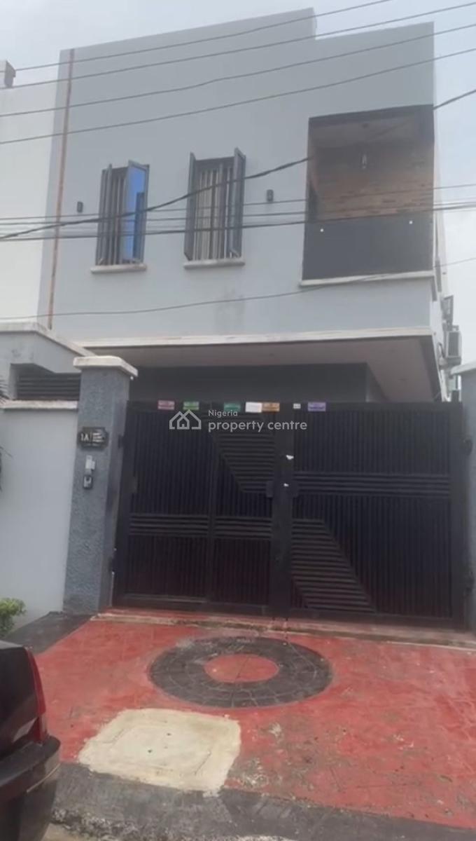 Relatively New Spacious 4 Bedroom Semi Detached Duplex, Abayomi Owulade Street, Gra Phase 2, Magodo, Lagos, Semi-detached Duplex for Sale
