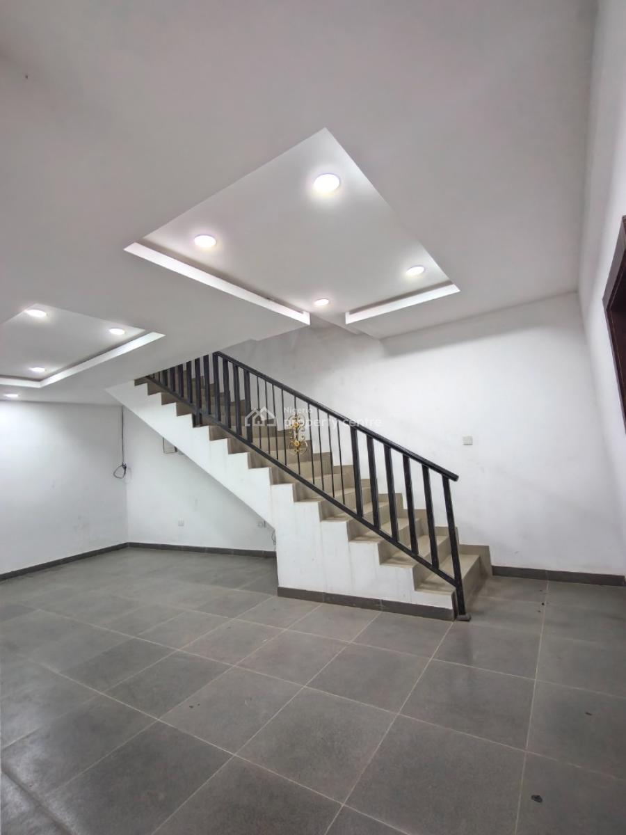 Smart Spacious 3 Bedrooms  Duplex with Good Power Supply, in Estate with 24/7 Power Supply at Abraham Adesanya Axis Ajah Lagos., Ajah, Lagos, Semi-detached Duplex for Rent