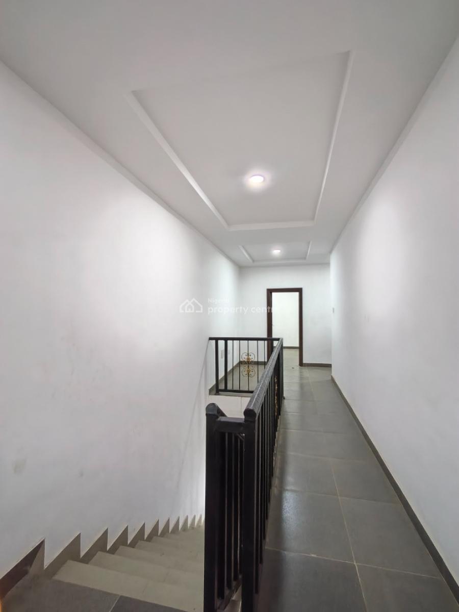 Smart Spacious 3 Bedrooms  Duplex with Good Power Supply, in Estate with 24/7 Power Supply at Abraham Adesanya Axis Ajah Lagos., Ajah, Lagos, Semi-detached Duplex for Rent