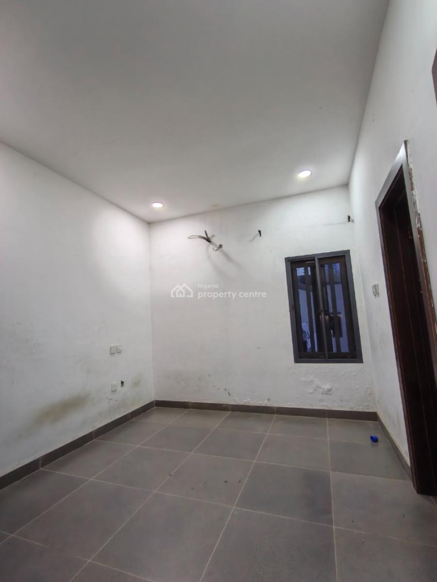 Smart Spacious 3 Bedrooms  Duplex with Good Power Supply, in Estate with 24/7 Power Supply at Abraham Adesanya Axis Ajah Lagos., Ajah, Lagos, Semi-detached Duplex for Rent