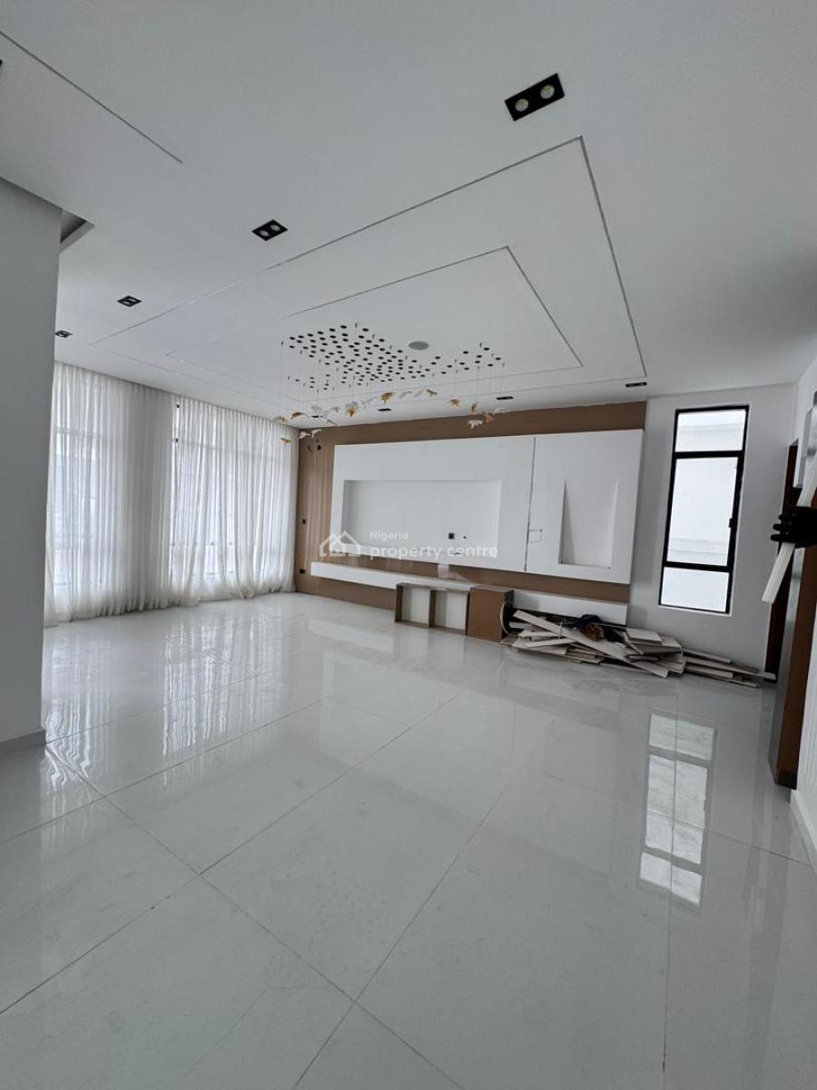 Contemporary American Built in  Premium Neighborhood, Lekki Phase 1, Lekki, Lagos, Semi-detached Duplex for Rent