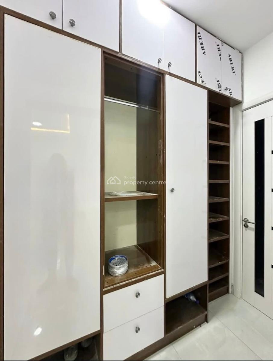 Luxury and Premium Built, Lekki Phase 1, Lekki, Lagos, Flat / Apartment for Rent