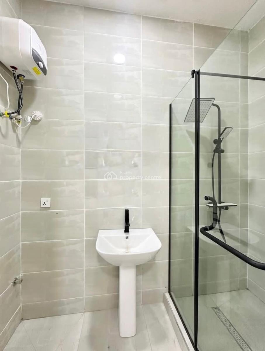 Luxury and Premium Built, Lekki Phase 1, Lekki, Lagos, Flat / Apartment for Rent
