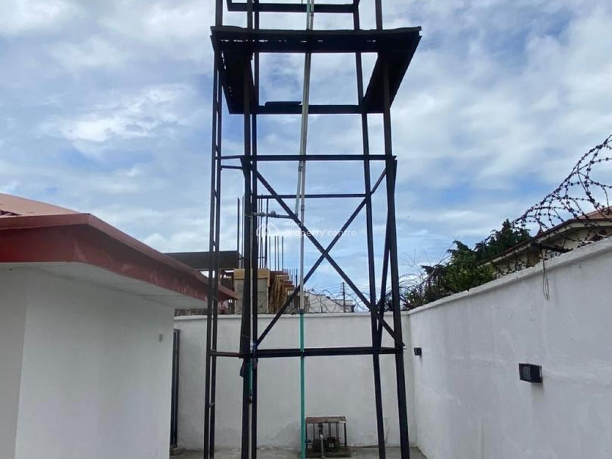 5 Bedroom Semi-detached House with 2-room Boys Quarters, Lekki Phase 1, Lekki, Lagos, Office Space for Rent