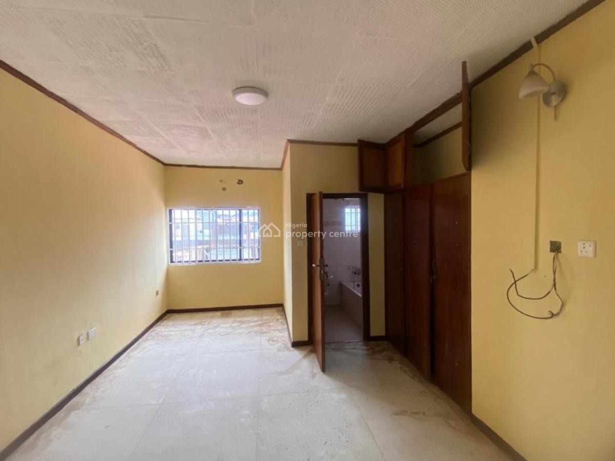 5 Bedroom Semi-detached House with 2-room Boys Quarters, Lekki Phase 1, Lekki, Lagos, Office Space for Rent