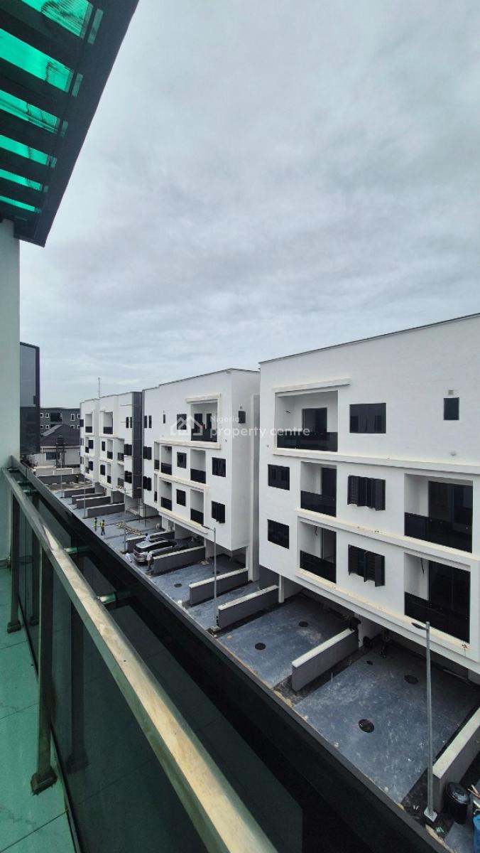 Direct Luxurious 3bedroom Penthouse with Bq, Swim Pool, Gym, Gra Ikeja, Off Issac John Street Gra Ikeja, Ikeja Gra, Ikeja, Lagos, Flat / Apartment for Sale