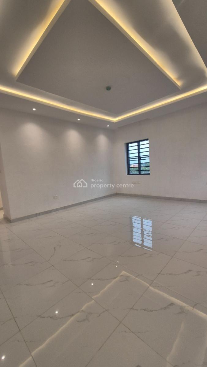 Direct Luxurious 3bedroom Penthouse with Bq, Swim Pool, Gym, Gra Ikeja, Off Issac John Street Gra Ikeja, Ikeja Gra, Ikeja, Lagos, Flat / Apartment for Sale