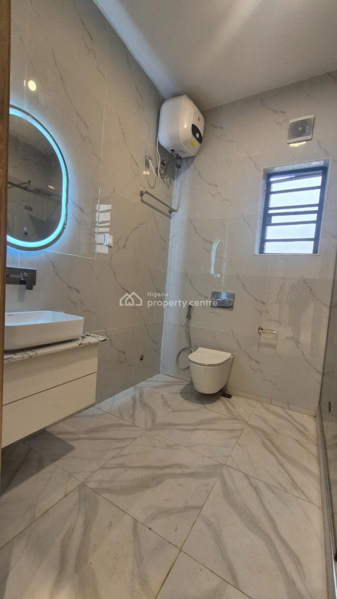 Direct Luxurious 3bedroom Penthouse with Bq, Swim Pool, Gym, Gra Ikeja, Off Issac John Street Gra Ikeja, Ikeja Gra, Ikeja, Lagos, Flat / Apartment for Sale