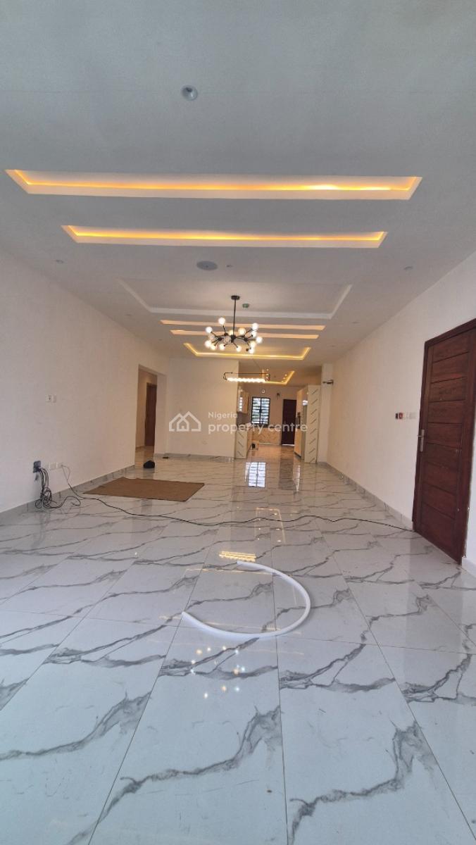 Direct Luxurious 4 Bedroom Penthouse with Bq, Sw/p, Gym at Gra Ikeja., Off Issac John Street Gra Ikeja, Ikeja Gra, Ikeja, Lagos, House for Sale