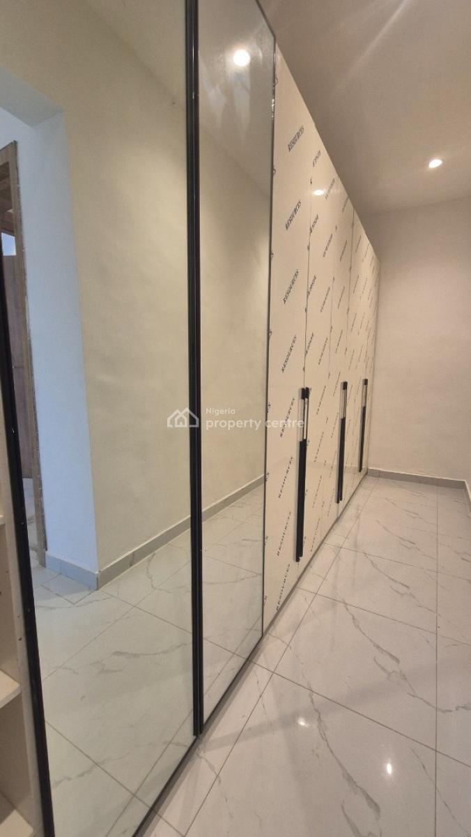Direct Luxurious 4 Bedroom Penthouse with Bq, Sw/p, Gym at Gra Ikeja., Off Issac John Street Gra Ikeja, Ikeja Gra, Ikeja, Lagos, House for Sale