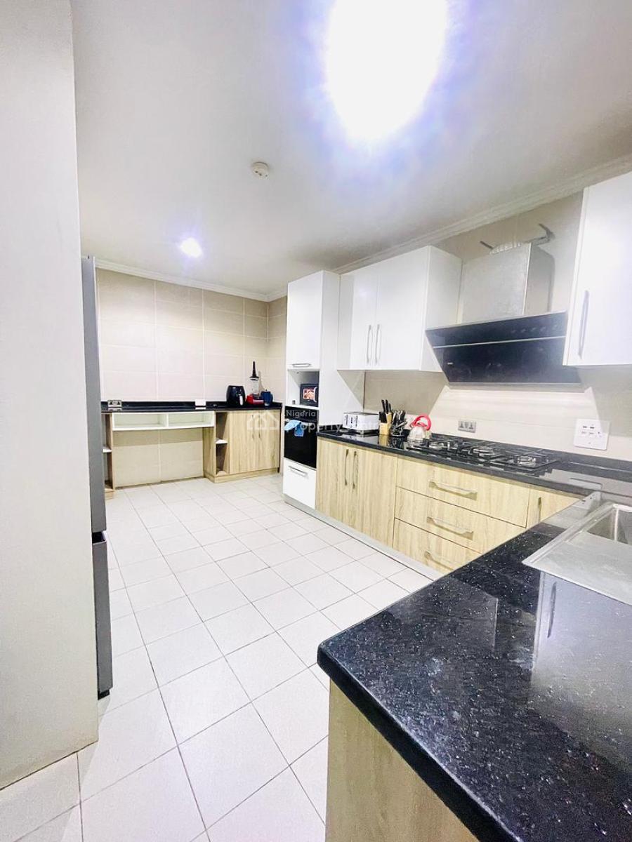 Luxurious 3 Bedroom Apartment with Pool, Snooker & Gym, Temple Road, Ikoyi, Lagos, Flat / Apartment Short Let