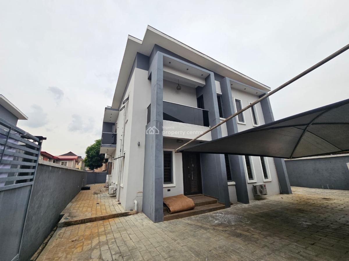 Finished 4brm Fully Detached Duplex with 1room Bq, Relatively New with, Ifako, Gbagada, Lagos, Detached Duplex for Rent