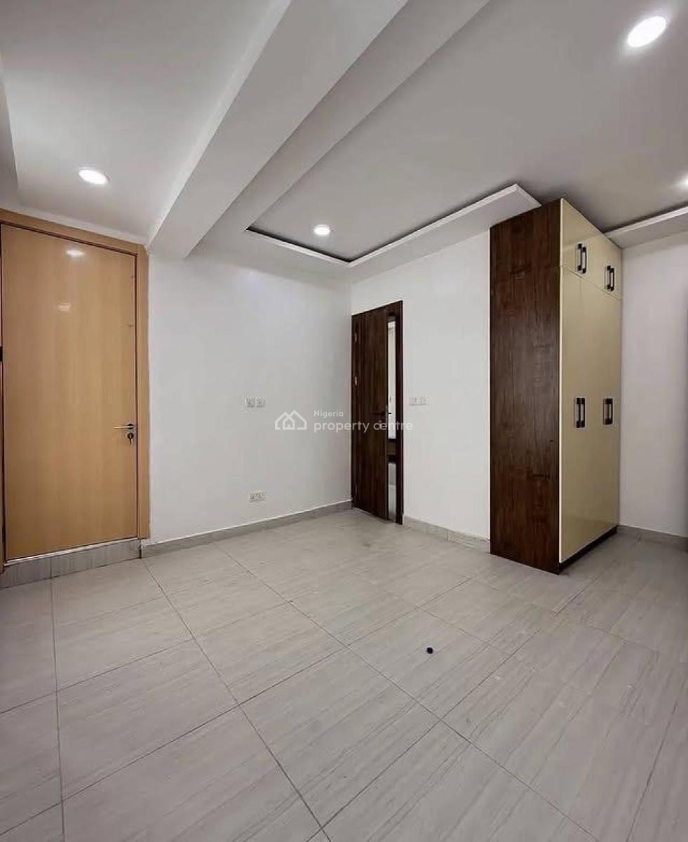 Luxury 2 Bedroom Flat with Swimming Pool, Gym and Security Post, Ikate Elegushi, Lekki, Lagos, Flat / Apartment for Sale