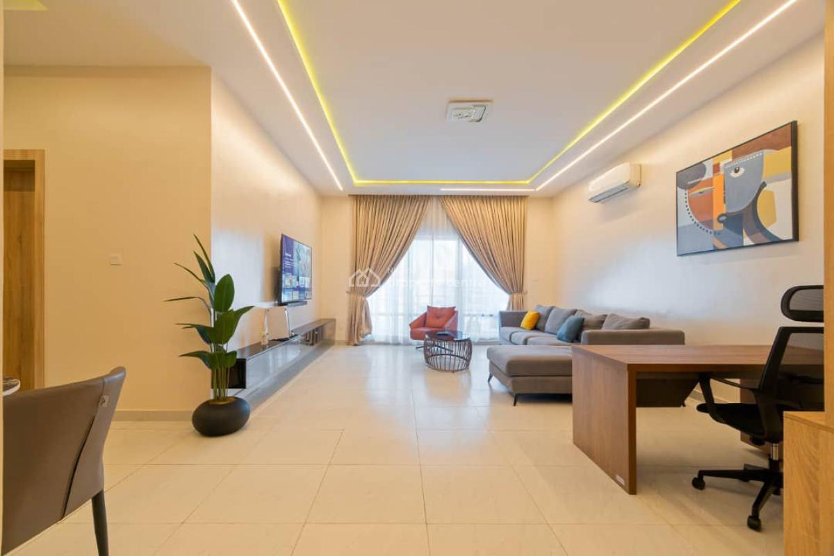 Luxury Furnished 1 Bedroom Apartment with Pool, Gym., Admiralty Way, Lekki Phase 1, Lekki, Lagos, Flat / Apartment for Rent