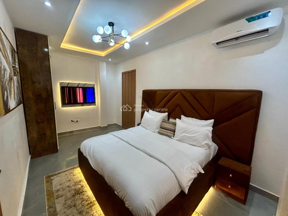 3 Bedroom Apartment with Snooker, Lekki, Lagos, Flat / Apartment Short Let