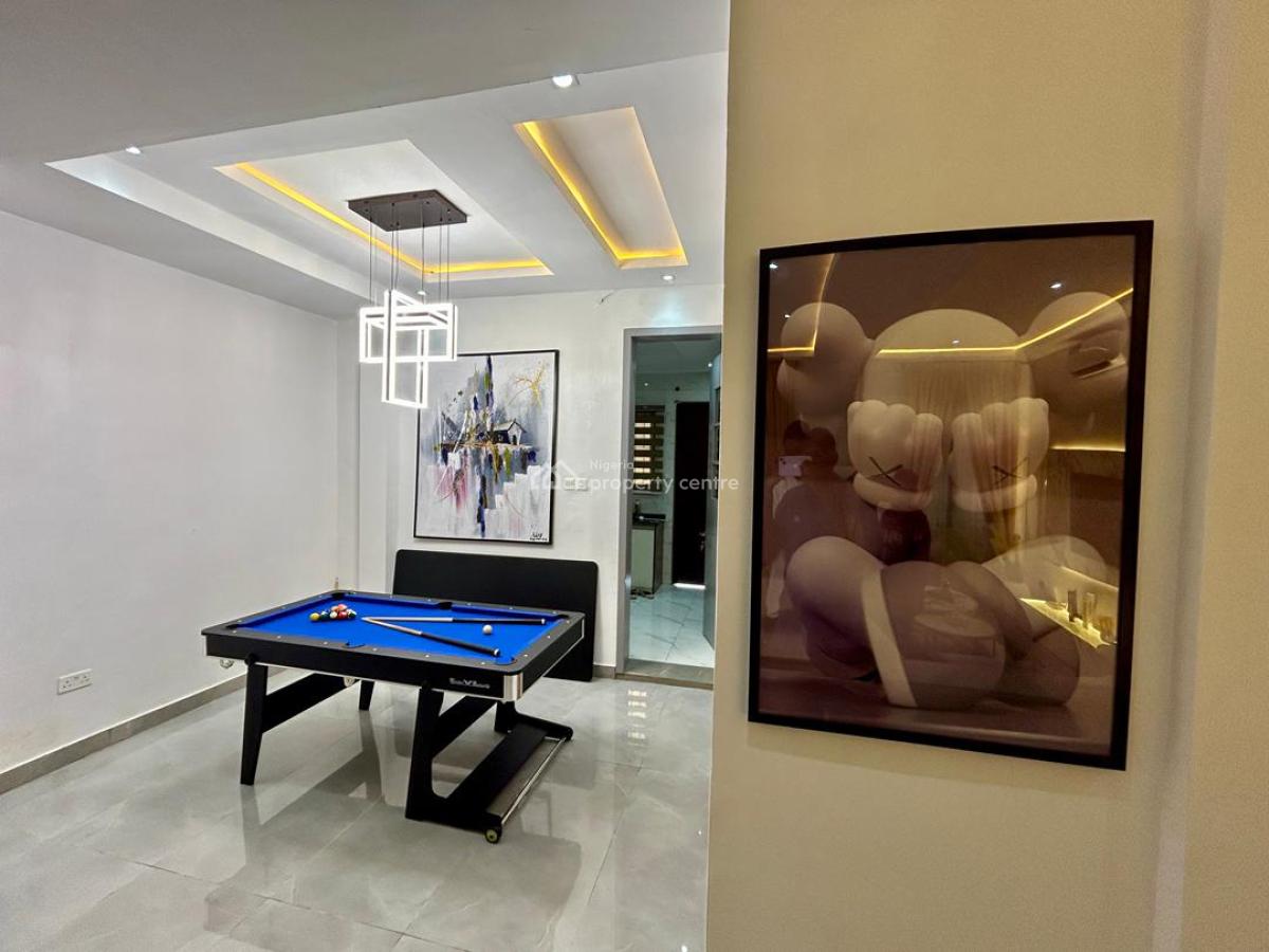3 Bedroom Apartment with Snooker, Lekki, Lagos, Flat / Apartment Short Let