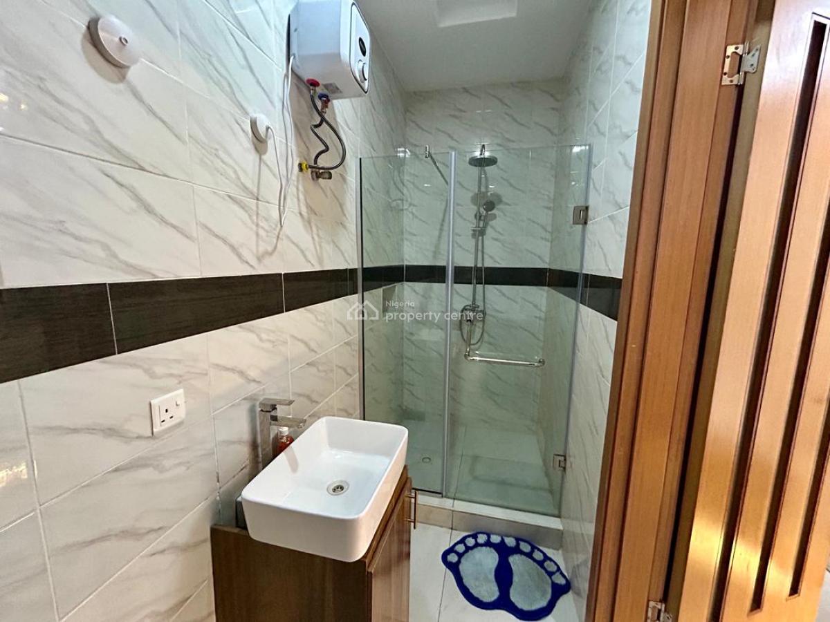 3 Bedroom Apartment with Snooker, Lekki, Lagos, Flat / Apartment Short Let
