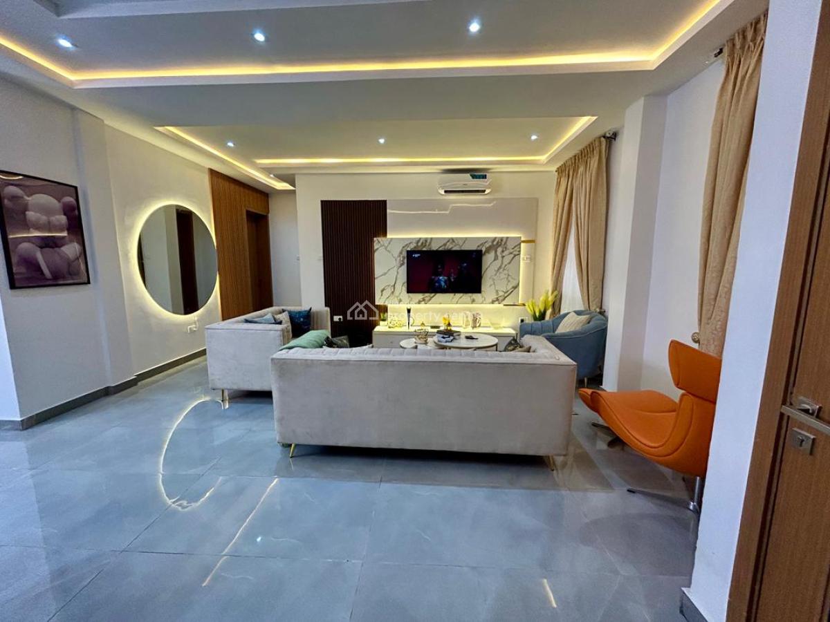 3 Bedroom Apartment with Snooker, Lekki, Lagos, Flat / Apartment Short Let