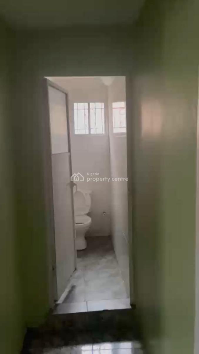 Spacious 3-bedroom Apartment, Shangisha, Magodo, Lagos, House for Rent