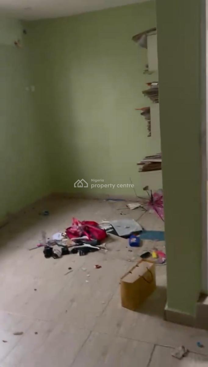 Spacious 3-bedroom Apartment, Shangisha, Magodo, Lagos, House for Rent