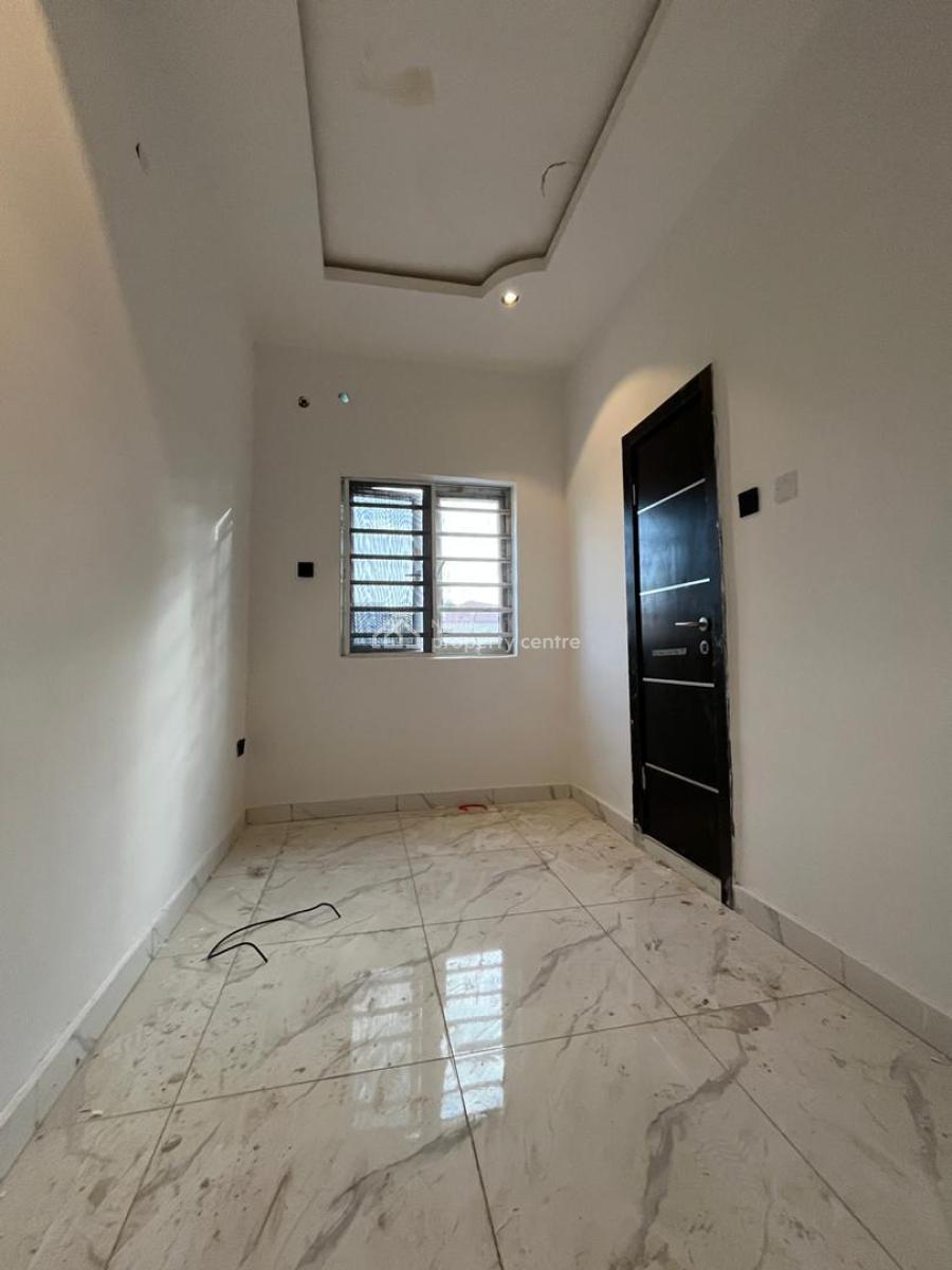 3 Bedroom Apartment, Oregun, Ikeja, Lagos, Block of Flats for Sale