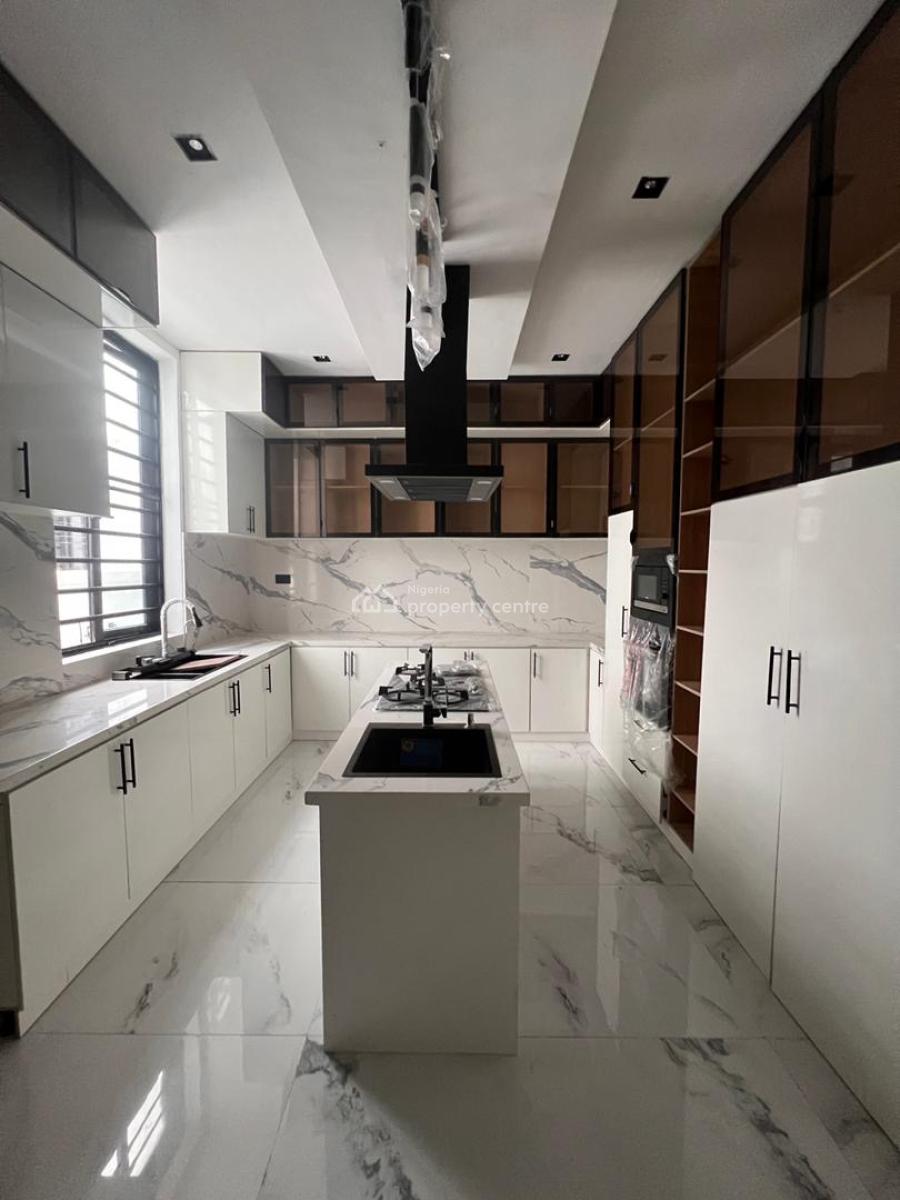 Luxury 5 Bedroom Fully Detached Duplex Located in a Prime Environ, Luxury 5 Bedroom Fully Detached Duplex Located in a Prime Environ, Lekki Phase 1, Lekki, Lagos, Detached Duplex for Sale