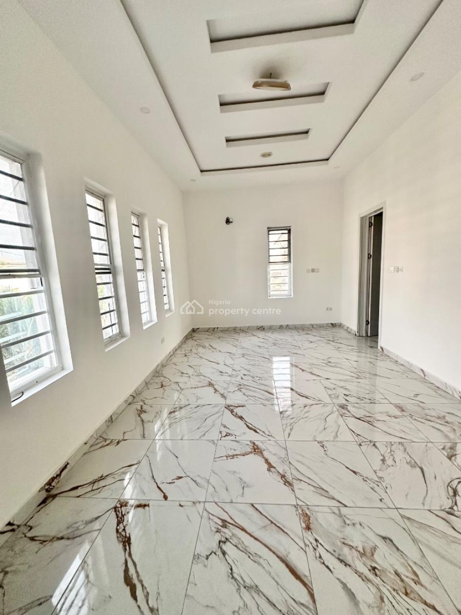 a Masters Room in Shared Apartment., Canal West Estate., Osapa, Lekki, Lagos, Semi-detached Duplex for Rent