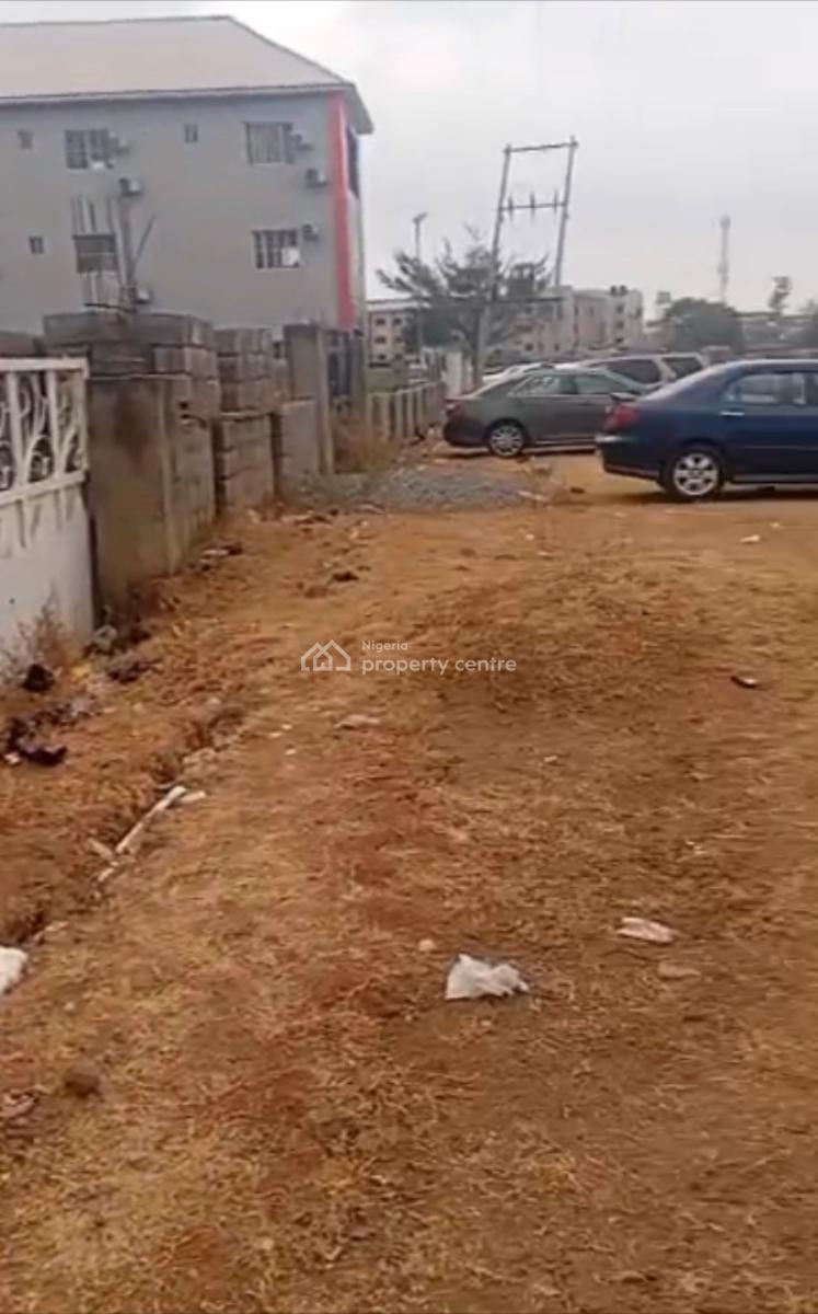 1,300sqm, Commercial, Tarred Road, C of O, By Nnpc / Gilmore, Jahi, Abuja, Commercial Land for Sale