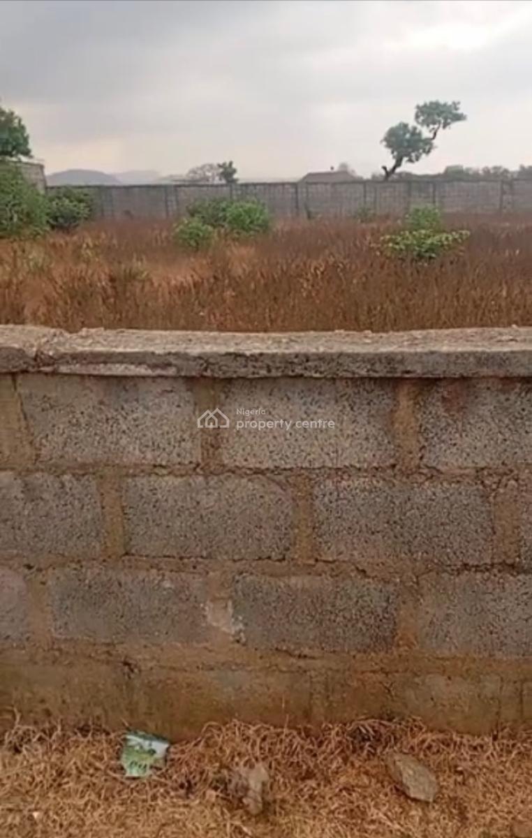 1,300sqm, Commercial, Tarred Road, C of O, By Nnpc / Gilmore, Jahi, Abuja, Commercial Land for Sale