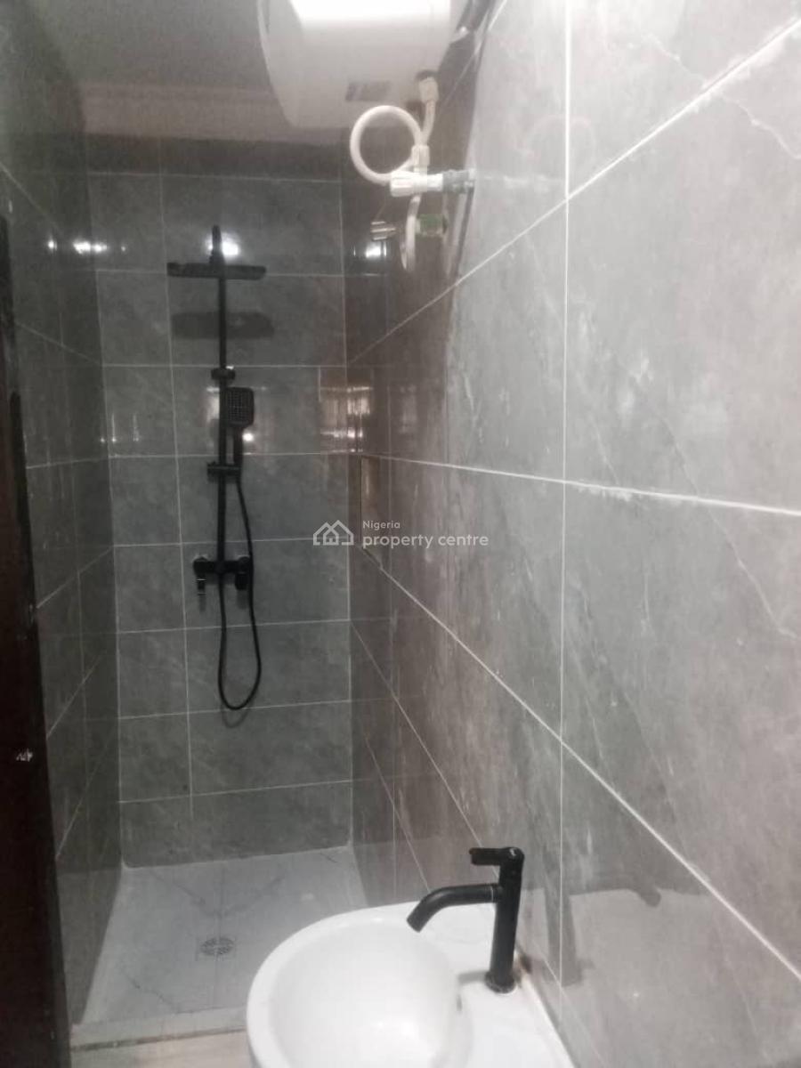 2 Bedroom Serviced Apartment with 24 Hours Power, Ologolo, Lekki, Lagos, Flat / Apartment for Rent