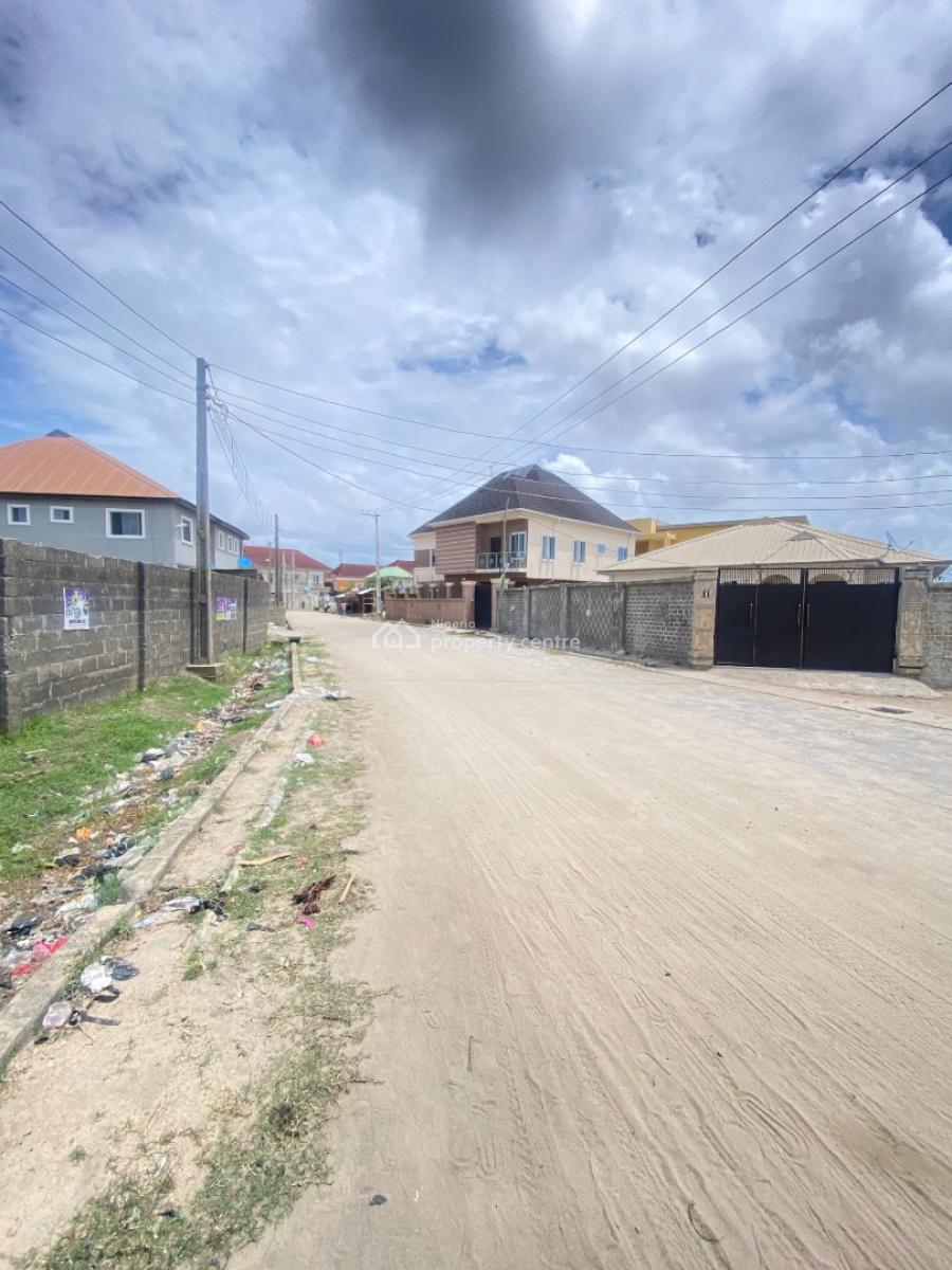 2500sqm Land for Lease, Inside a Gated Street, Ogombo, Ajah, Lagos, Commercial Land for Rent