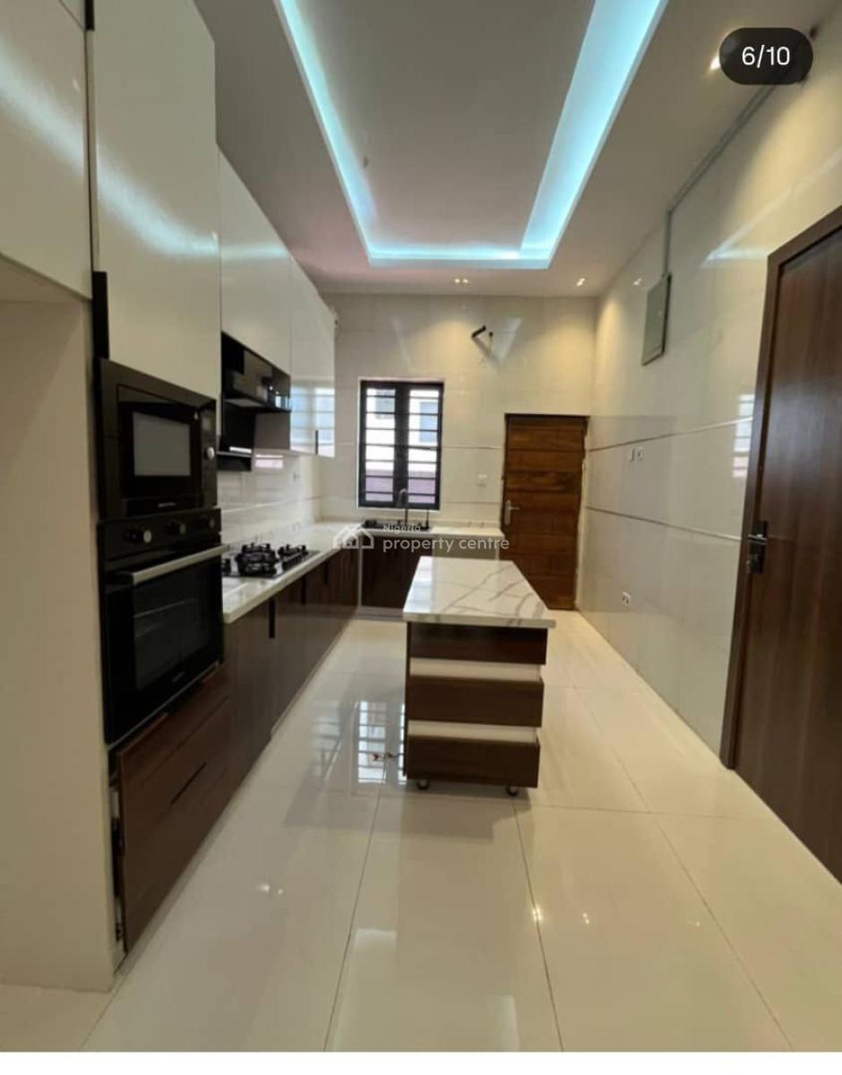 4 Bedroom Semi-detached Duplex with Bq, Lekki Phase 2, Lekki, Lagos, Semi-detached Duplex for Sale