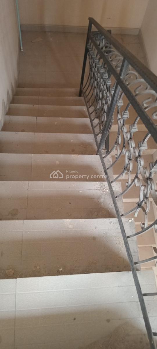 Now Available, Off Mobil Road Ilaje Ajah, Ilaje, Ajah, Lagos, Flat / Apartment for Rent