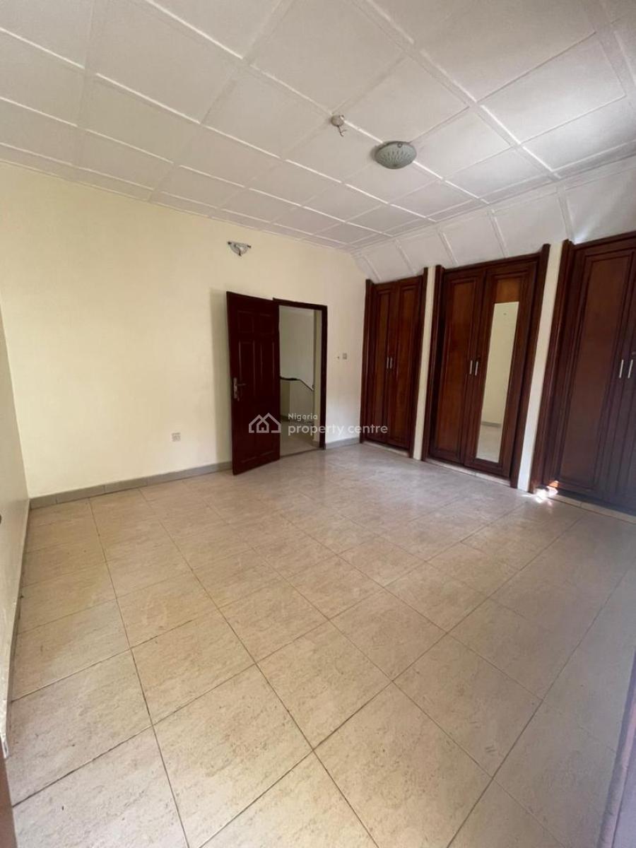 Spacious Studio Apartment with 24hrs Light, Ikota, Ikota, Lekki, Lagos, Self Contain (single Rooms) for Rent