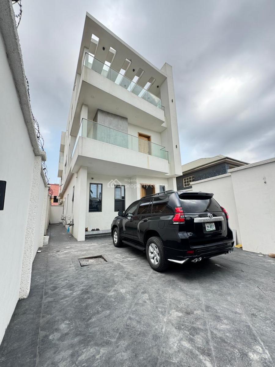 Luxury 4-bedroom Fully Detached House with Bq, Lekki Phase 1, Lekki, Lagos, Detached Duplex for Rent
