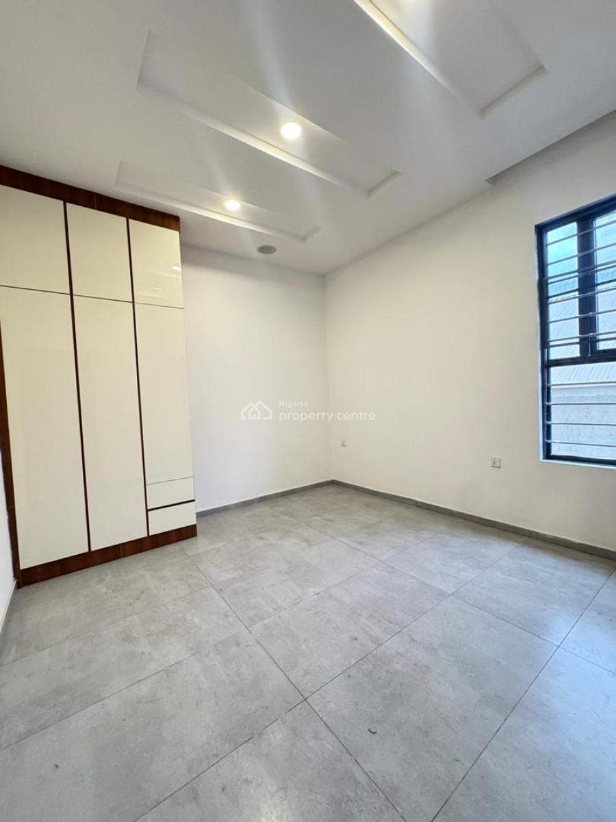 Luxury 4-bedroom Fully Detached House with Bq, Lekki Phase 1, Lekki, Lagos, Detached Duplex for Rent